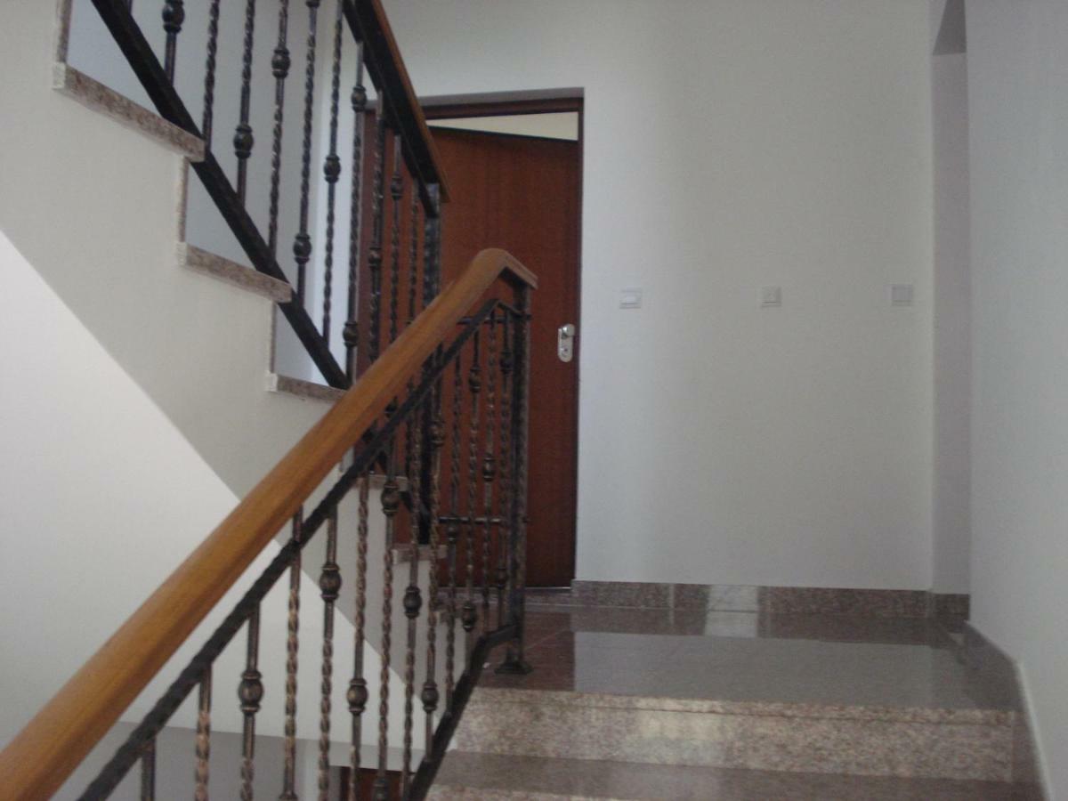 Appartement "Noni" Donji Okrug  Ngoại thất bức ảnh